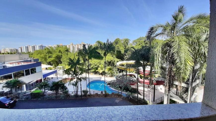 Flat Golden Dolphin Grand Hotel - Quarto E Sala Com Roupa De Cama E Banho - Piscinas 24H Caldas Novas Exterior photo